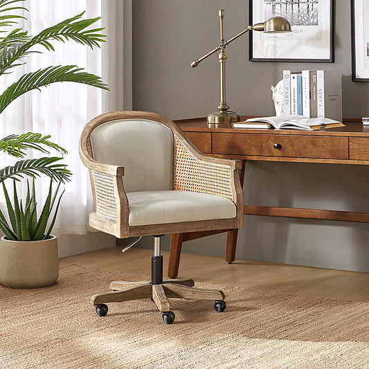 Audrey Rattan Task Chair - Drehbarer Sockel und geschwungene Sitzform